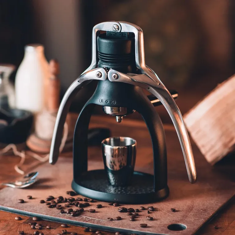 MÁY PHA CÀ PHÊ THỦ CÔNG ROK GC ESPRESSO MAKER – MÀU ĐEN